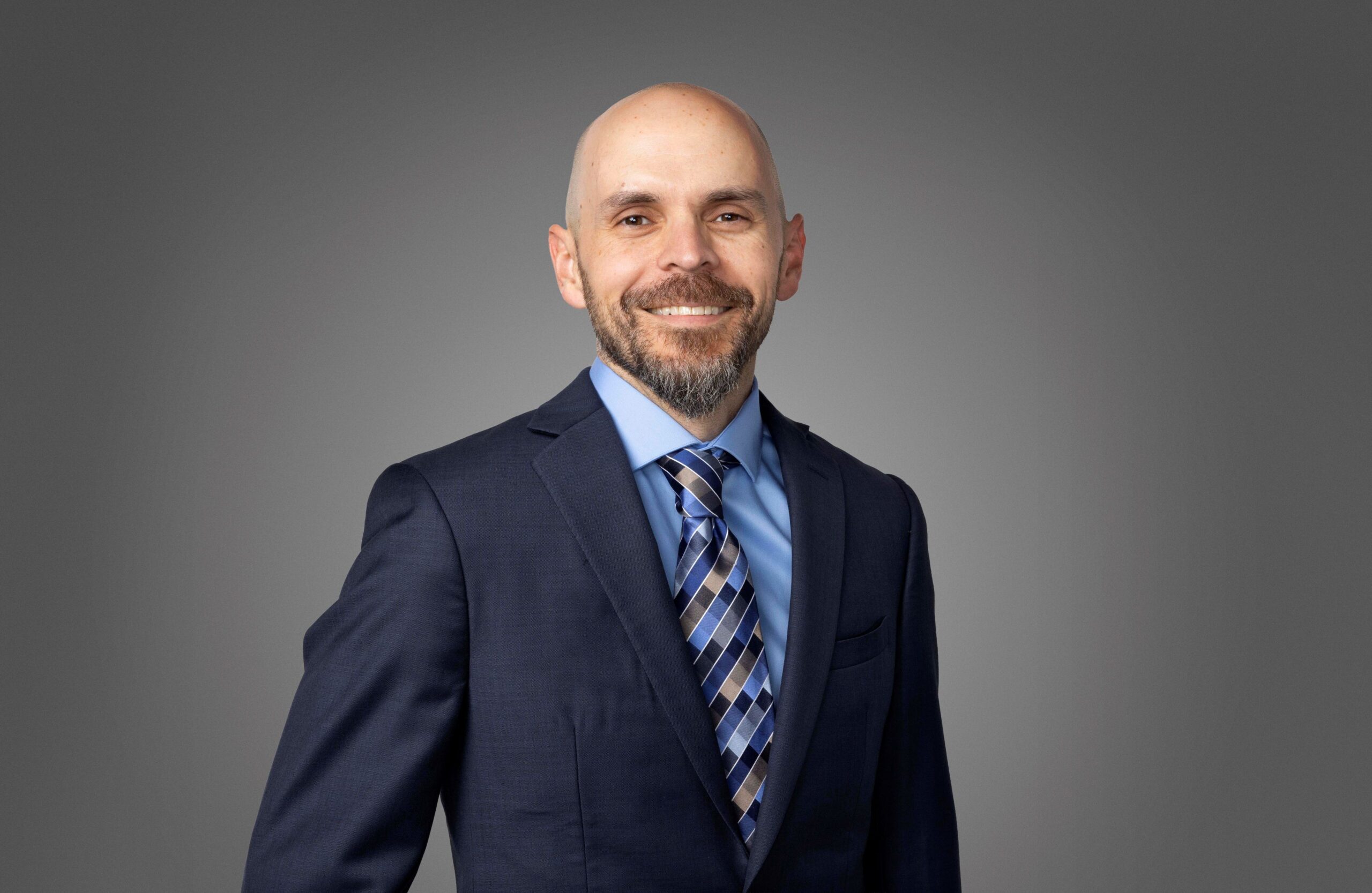 STAFF SPOTLIGHT: Q & A with our Plastic Surgeon, Dr. Preston A. Gardner